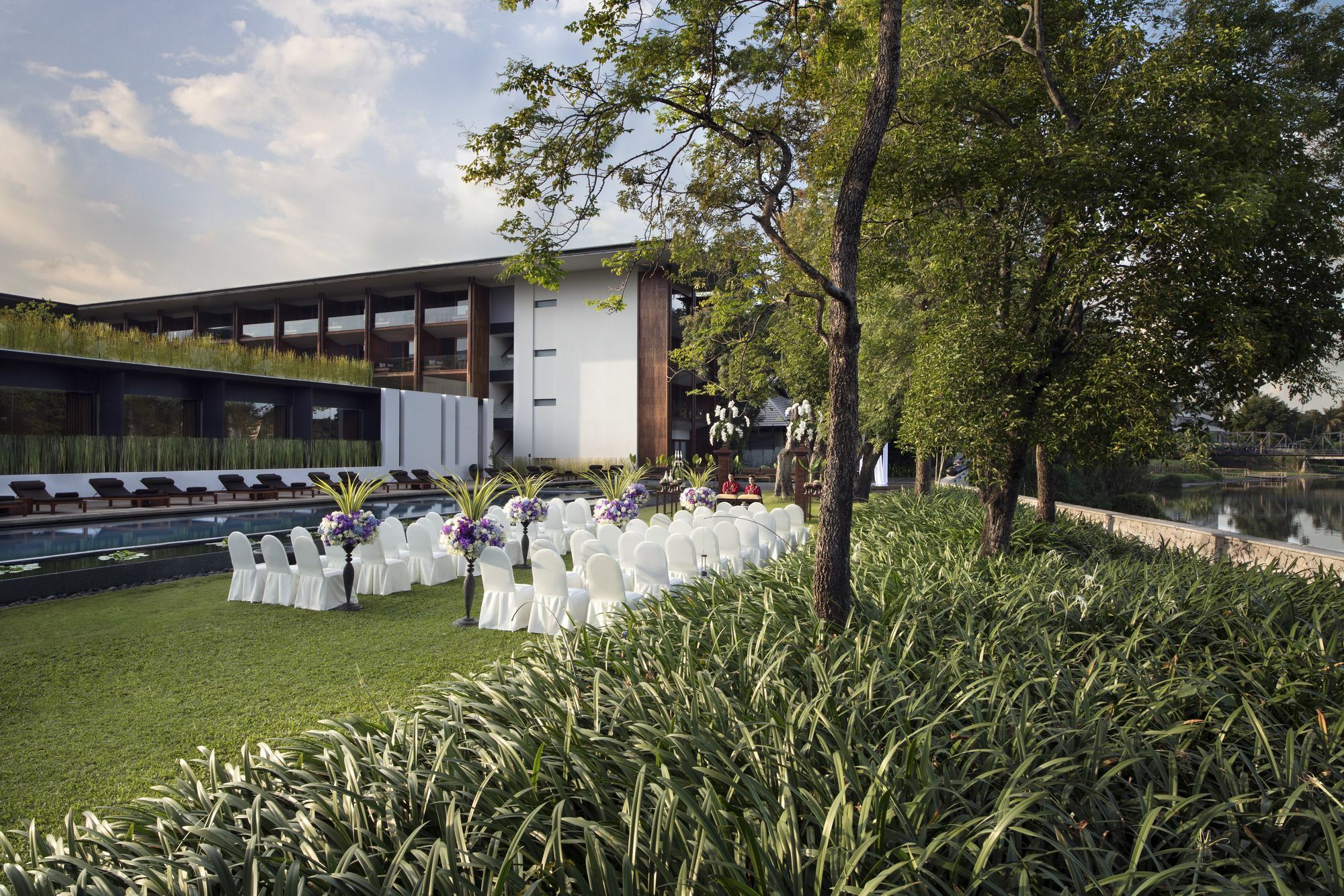 Anantara Chiang Mai Serviced Suites Buitenkant foto