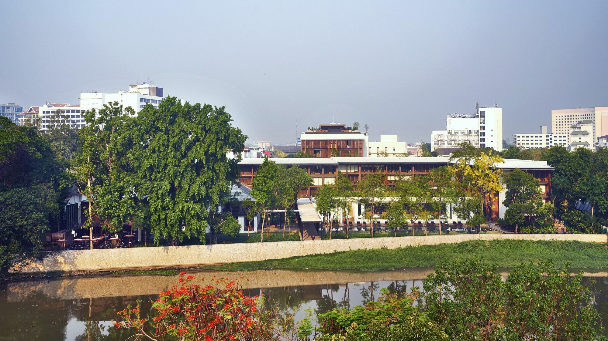 Anantara Chiang Mai Serviced Suites Buitenkant foto